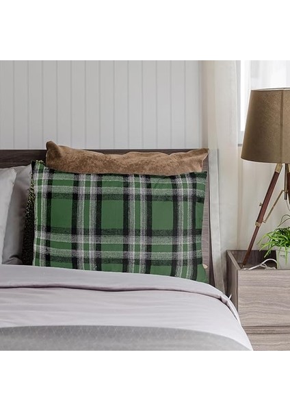 Kamp Yastığı, Seyahat Yastığı, Silikon Elyaf Dolgulu Hafif Küçük Yastık, Orta Sertlikte, Nefes Alabilir Kılıf, Kamp, Uçak ve Araba Yolculuk Için Ideal 30X45CM Flanel Yeşil fiyatları