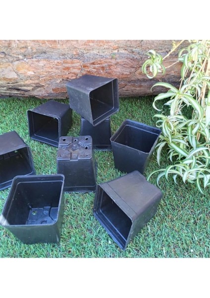 Kare Saksı 0,23 Lt 7x7,5 cm 60 Adet Üretim Saksısı Siyah Saksı Kare Üretim Saksı Plastik Saksı