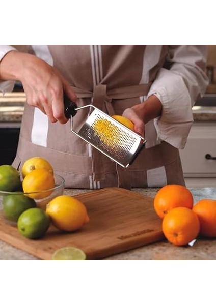 Sert Peynir, Turunçgiller, Sarımsak, Kırmızı Biber, Tarçın ve Küçük Hindistan Cevizi Için Paslanmaz Çelik Bıçaklı Siyah Ince Mutfak Rendesi - Abd'de Üretilmiştir fırsatları