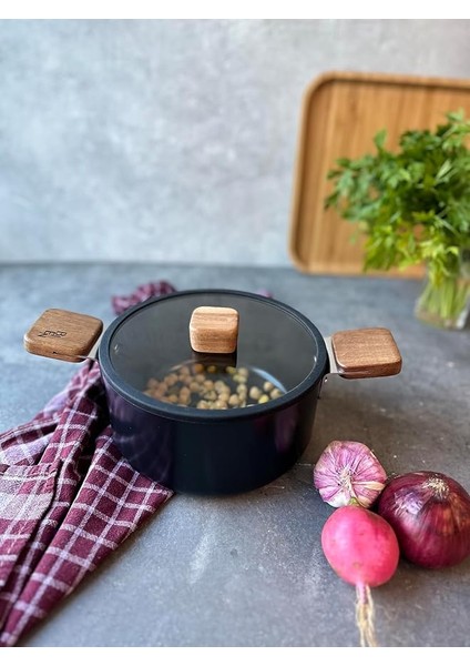 Bien Black Indüksiyonlu 18 cm Tencere Akasya Ağacı Sap ve Kulplu