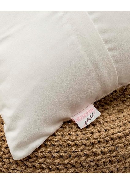 Fotoğraflı Pembe Çiçek Desenli Dijital Baskılı Dekoratif Kırlent Yastık Kılıfı fırsatları