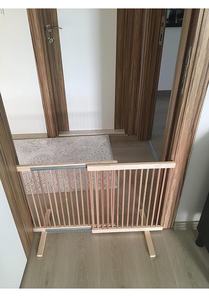 Aralıklı Ayarlanabilir Kapı Önü Köpek Çiti