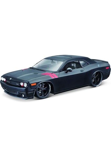 1/24 1973 Datsun 620 Pick-Up