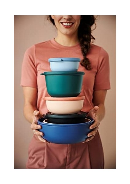 - Multi Bowl Cirqula Round - Kapaklı Saklama Kabı - Buzdolabı Için Hava Geçirmez Saklama Kutusu ve Mikrodalga Fırın Kabı Olarak Uygundur - 2250 ml - Canlı Mavi fiyatları