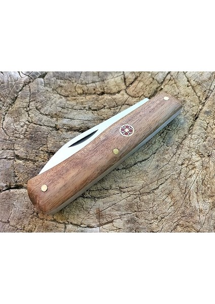 Çelik Kamp Çakısı Ceviz Saplı