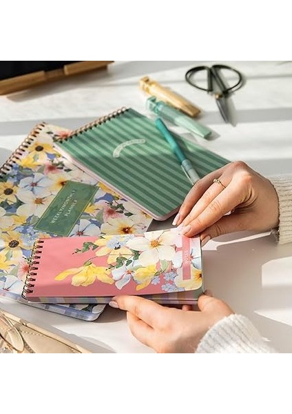 A4 Haftalık ve Günlük 3’lü Masaüstü Süresiz Planlayıcı Set – Çiçekler modelleri