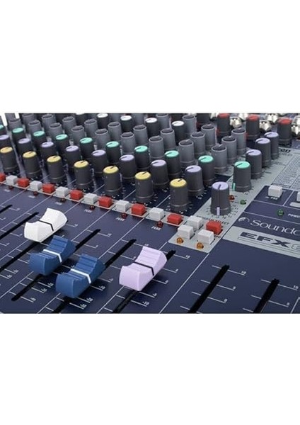 Efx8 8 Kanal Mikser fırsatları