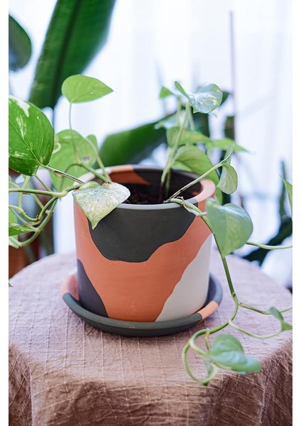 Saksı Yeşil 13.5X15.5CM + Tabak modelleri