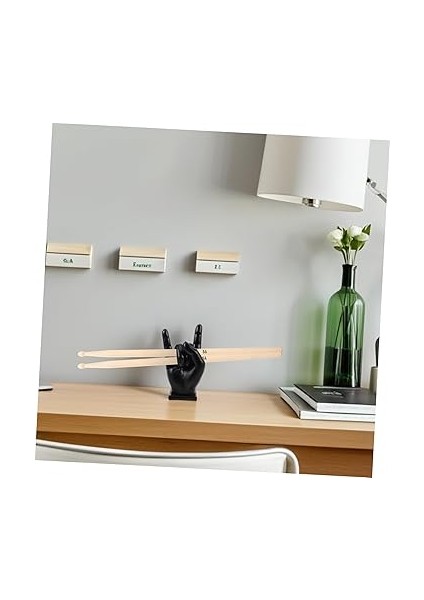 Yenilikçi Davul Çubuğu Tutucu Reçine Sergileme Rafı Davulcular Için Komik Davul Çubuğu Desteği Rock Grupları Için Kolay Kurulumlu Davul Çubuğu Düzenleyici indirimleri