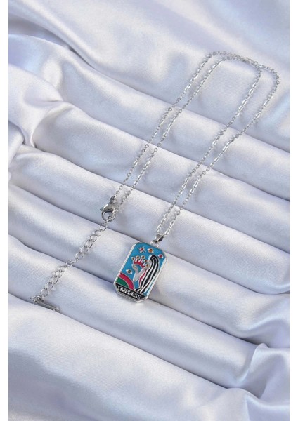 316L Çelik Zincir Gümüş Renk Taç ve Kız Figürlü Renkli Mineli Tarot Kolye fiyatları