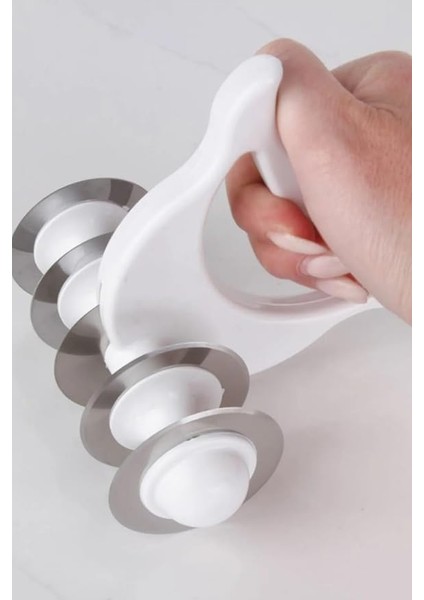 Çelik Bıçaklı Tutma Kollu Mantımatik Mantı Kesici Merdane Pratik Mantı Kesme Aparatı