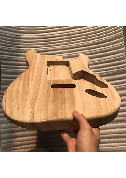 Cilalı Ahşap Tipi Elektrik Akçaağaç Gitar Gövdesi Gövdesi Bitirilmemiş Elektrik Gitar Gövdesi fırsatları