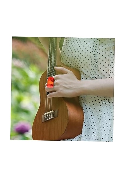 4 Adet Ukulele Parmak Şaşırma Dayanıklı Plastik Vurmalı Çalgı Gitar ve Banjo Için Müzik Aletleri Gruplar Için Uygun indirimleri