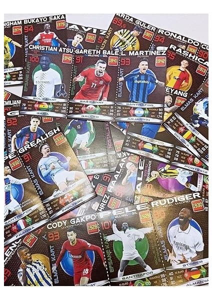 Süper Final En Son Seri Futbol Kartları Mekanik Adamlar 25 Paket 3'lü (75 Kart) fırsatları