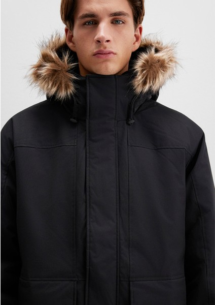 Kapüşonlu Siyah Parka 0110472-900