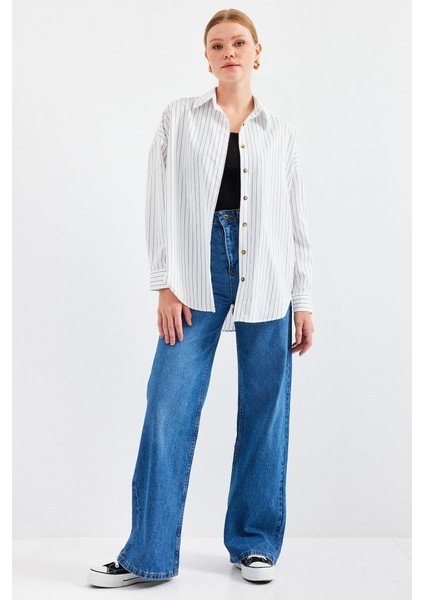 20208 Çizgili Oversize Uzun Basic Gömlek - Beyaz modelleri