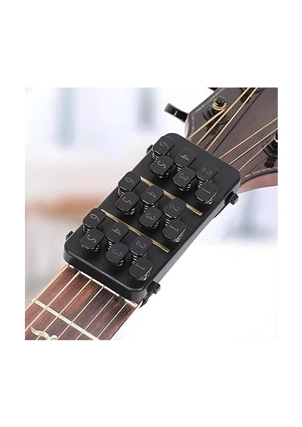 Gitar Akor Eğitmeni 18 Düğmeli Gitar Akorları Öğrenme Sistemi Uygulama Yardımcı Aracı Aletleri Aksesuarları fiyatları