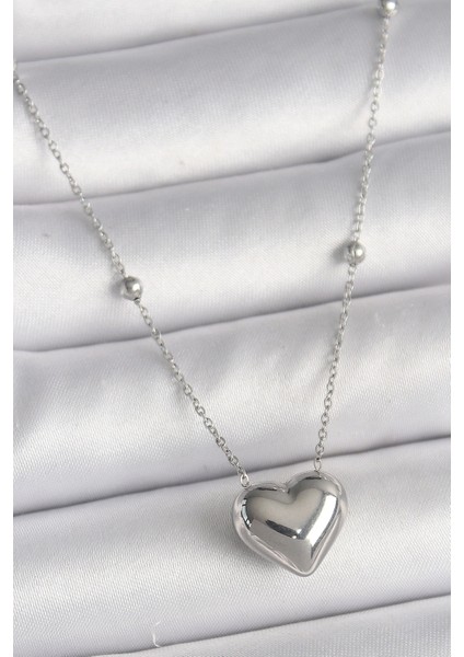 316L Çelik Gümüş Renk Topçuk Detay Zincir Kalp Model Kadın Kolye