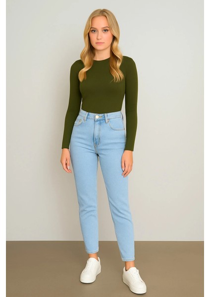 Yüksek Bel Kadın Mom Fit Jean – Açık Kar Mavisi Esnek Denim, Düz Dar Paça, Günlük Rahat Kalıp fiyatları