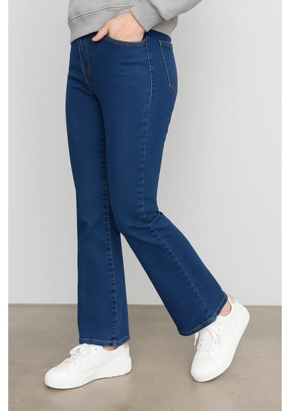 Yüksek Bel Lacivert Kadın Ispanyol Paça Kot Pantolon – Esnek Denim Kumaş, Slim Üst Flare Alt Kalıp, Retro Modern Fit Jean indirimleri