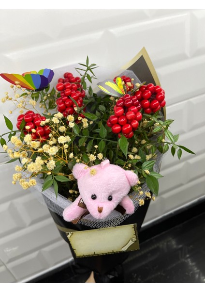 Kokina Çiçeği Aranjman Siyah Buket ( Kelebek -Ayıcık-Cipso ) fiyatları