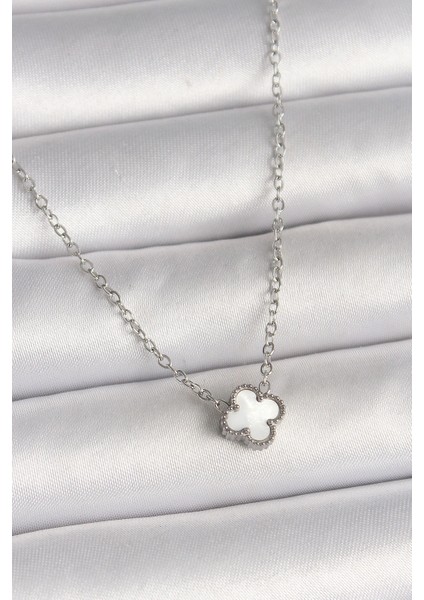 316L Çelik Gümüş Renk Beyaz Yonca Model Kadın Kolye