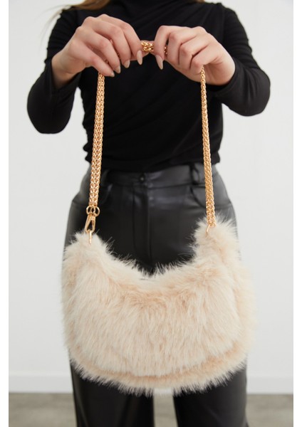 Zincir Askılı Fermuarlı Suni Kürk Kol Çantası