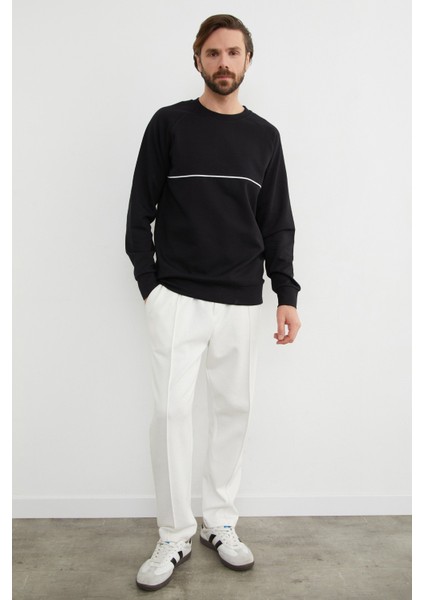 Kontrast Biye Detaylı Bisiklet Yaka Sweatshirt modelleri