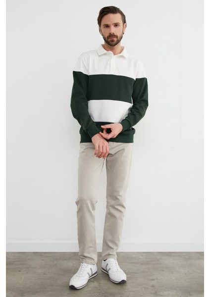 Renk Bloklu Polo Yaka Yarım Düğmeli Sweatshirt fırsatları