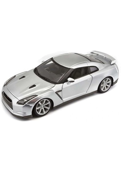 Buğz Bburago 1:18 Nissan Gt-R R35 2009 Model Araba