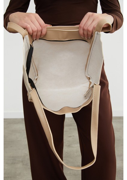 Suni Deri Fermuarlı Kol Çantası modelleri