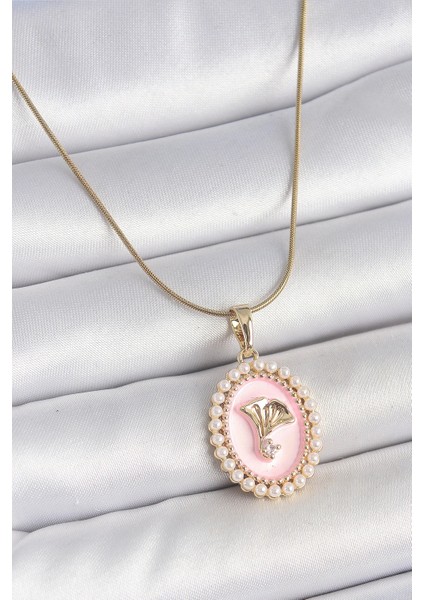 316L Çelik Gold Renk Zincir Pembe Mineli Incli Zirkon Taşlı Çiçek Işlemeli Portre Model Kadın Kolye