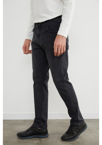 Regular Fit Normal Bel Jean fırsatları