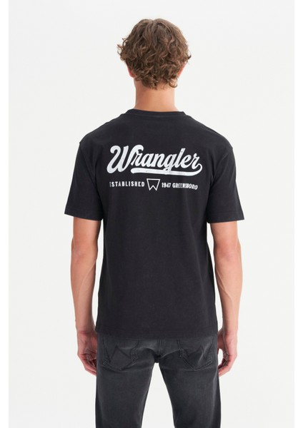 %100 Pamuk Relaxed Fit Rahat Kesim Bisiklet Yaka Tişört fiyatları