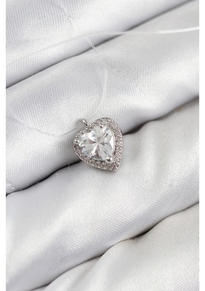 Misineli Kalp Model Gümüş Renk Hayalet Kolye