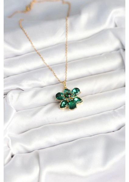 316L Çelik Zincirli Yeşil Çiçek Model Kadın Kolye fiyatları
