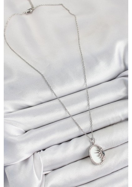 316L Çelik Zirkon Taşlı Yarım Güneş Model Gümüş Renk Kadın Kolye fiyatları