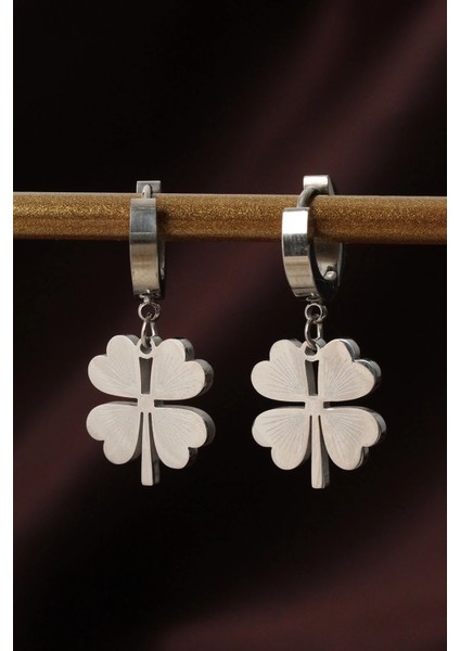 316L Çelik Gümüş Renk Yonca Küpe