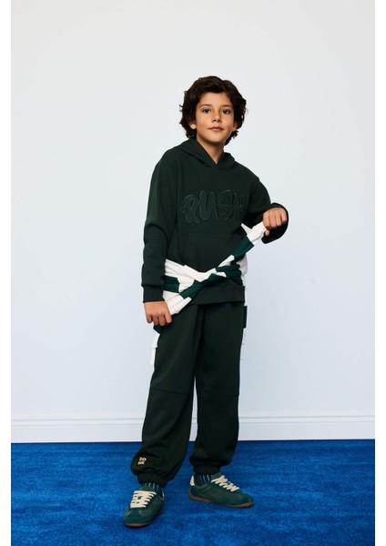 Erkek Çocuk Oversize Geniş Kalıp Kapüşonlu Baskılı İçi Yumuşak Tüylü Sweatshirt G4382A825WN fiyatları