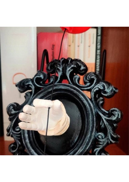 Cadılar Bayramı Gotik El Heykeli Ev Duvar Anahtarı Takı Kolye Reçine Heykeli Cadılar Bayramı Dekorasyon Korku Sahneleri (Yurt Dışından) modelleri