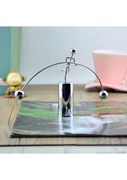 Uzun Boylu Tek Ayaklı Küçük Demir Insanlar Süsleme Süsleri Masaüstü Demir Dekorasyonu (Yurt Dışından) fiyatları