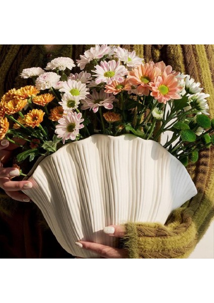 Nordic Style Kabuk Şekleli Seramik Vazo Ev Dekor Masa Masası Yapay Çiçek Tutucu Tutucu Tan Giysileri Çiçek Aranjmanı B (Yurt Dışından) fırsatları