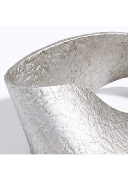 Gümüş Yüzük Heykel Heykeli Geometrik Metal Süs Ev Dekorasyon Aksesuarları Minyatürler Figürler Ekran Öğe Hediyesi (Yurt Dışından) modelleri