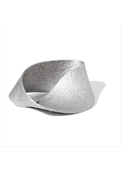 Gümüş Yüzük Heykel Heykeli Geometrik Metal Süs Ev Dekorasyon Aksesuarları Minyatürler Figürler Ekran Öğe Hediyesi (Yurt Dışından) fırsatları