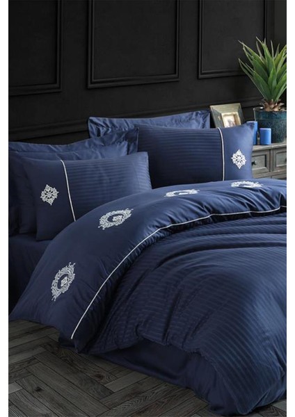 Elegant Nakışlı Pamuk Saten Çift Kişilik Nev Takımı Olimpos Lacivert