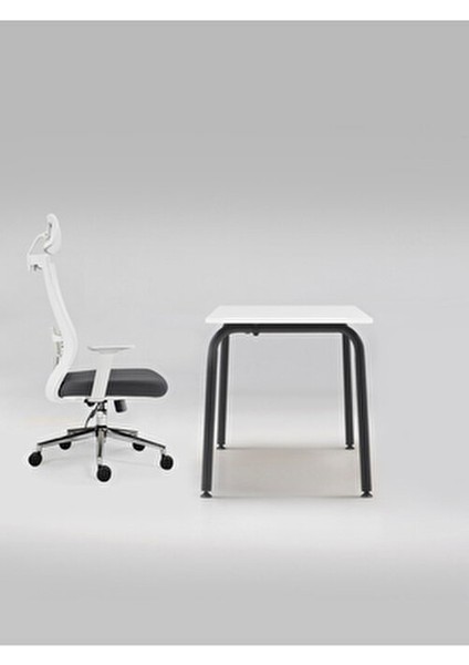 Clover Beyaz Çalışma Masası Dayanıklı Melamin Yapı ile Ofis ve Ev Kullanımına Uygun