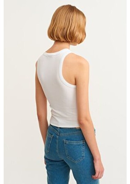 3'lü Paket Fitilli Halter Yaka Örme Atlet %95 Pamuk Kadınlar İçin Rahat Tasarım