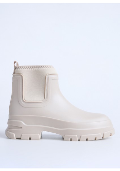 Bej Kadın Bot Denı