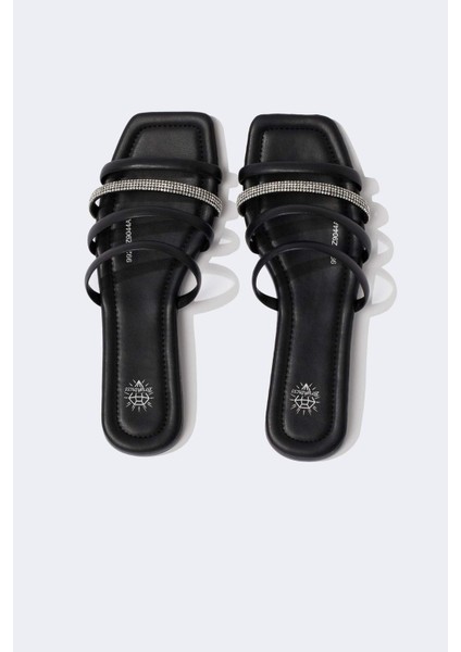 Kadın Düz Taban Çift Bantlı Suni Deri Terlik