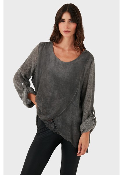 Via Dante Oversize Fit Dantel Detaylı Yuvarlak Yaka Bluz Bayan Bluz 690870 fırsatları